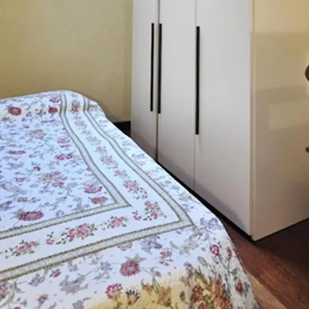 Vignola Piccola Sleeps 5 Air Con Wifi Βενετία