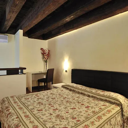 Διαμέρισμα Vignola Piccola Sleeps 5 Air Con Wifi Βενετία